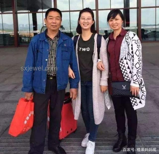 章莹颖遇害8年：父母艰难求生，社会反思留学安全